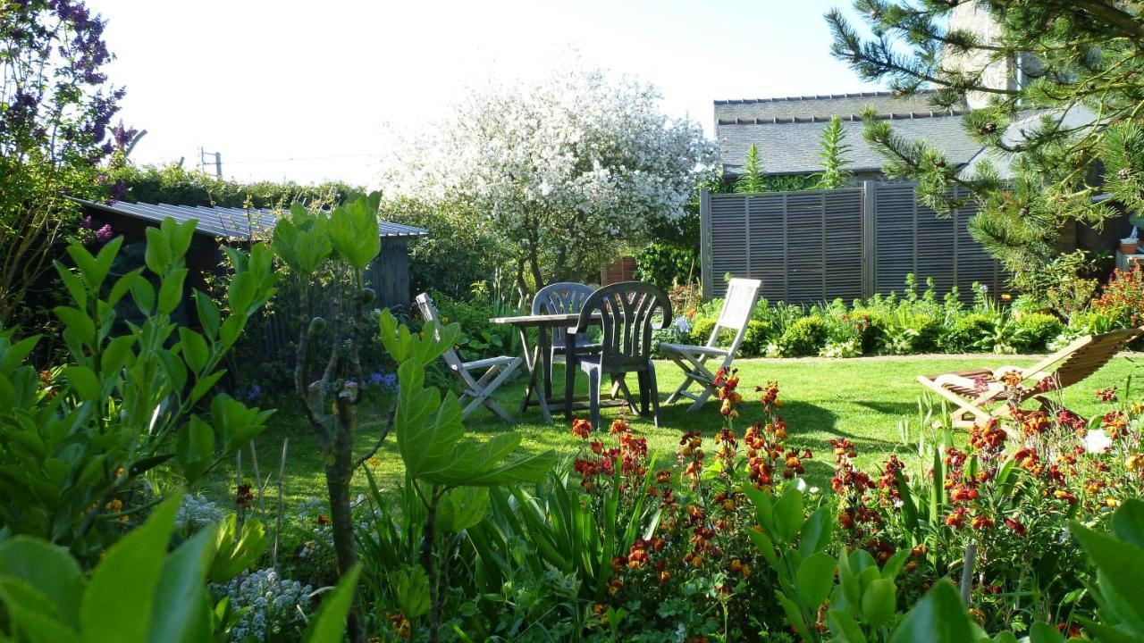 Giverny Cottage Saint-Coulomb Esterno foto